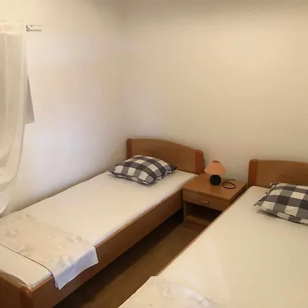 Keti Za 3 I 4 Osobe شقة